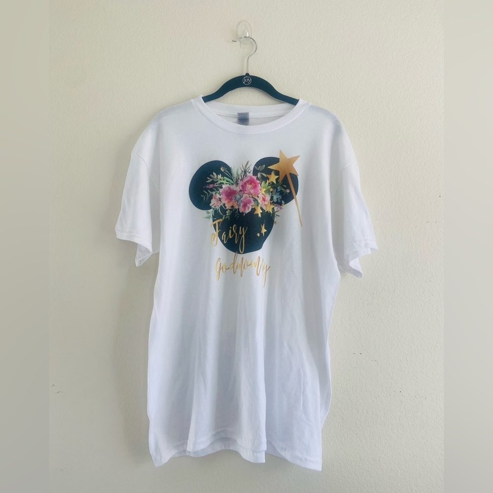 Gildan large Women's Disney Tee Shirt for a Fairy Godmommy